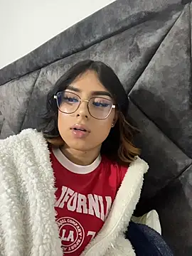 Snapshot of Nathalie_spencer2 chatting on 02/13/26, 02:29 Nathalie spencer2 online show from 02/13/26, 02:29