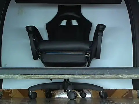 Alphacashmaster777 online show from 03/25/26, 02:45