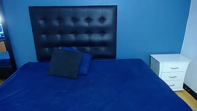 naughty bigass 18 online show from 12/02/25, 03:34