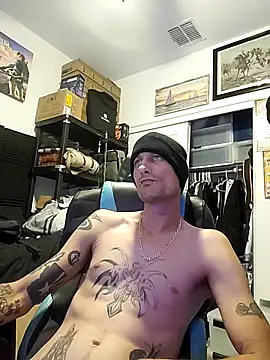 azrider480 online show from 12/21/25, 08:54