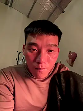 Snapshot of sanu551 chatting on 11/27/25, 04:53 sanu551 online show from 11/27/25, 04:53