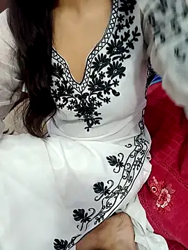 Triptii 0 online show from 12/05/25, 06:15