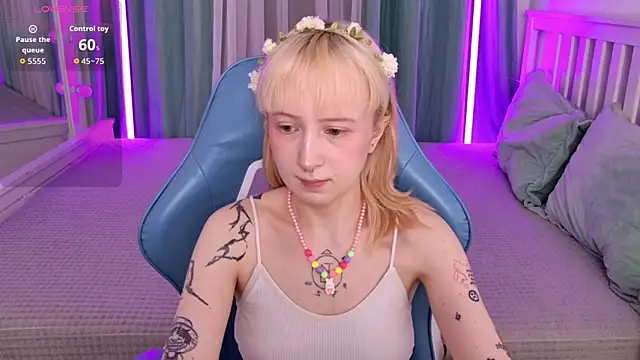 Snapshot of _Babyface_ chatting on 06/04/26, 01:06 Babyface online show from 06/04/26, 01:06