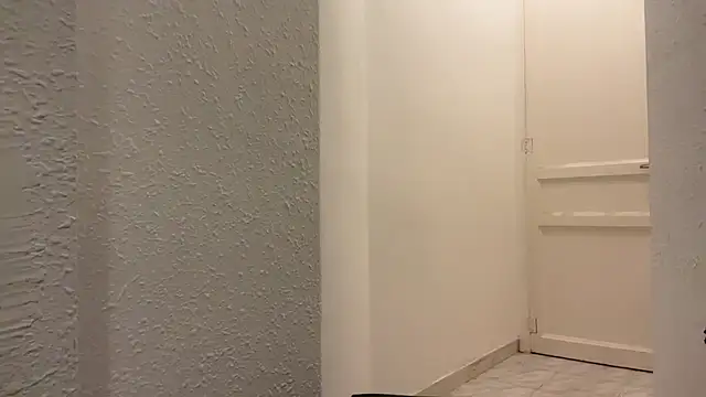 Snapshot of esleider12 chatting on 12/22/25, 03:09 esleider12 online show from 12/22/25, 03:09