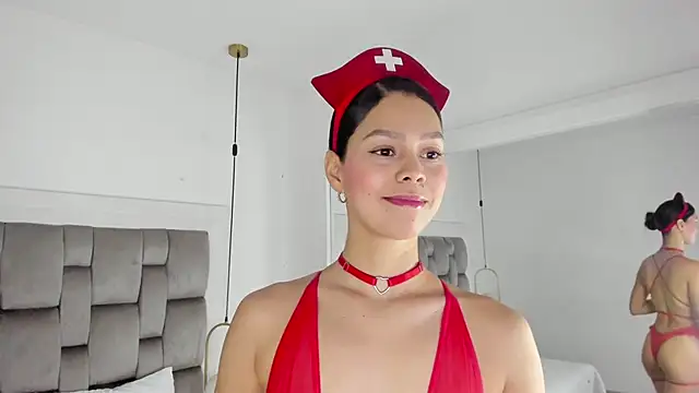 Snapshot of gaby_smit__ chatting on 06/21/26, 11:35 gaby smit online show from 06/21/26, 11:35