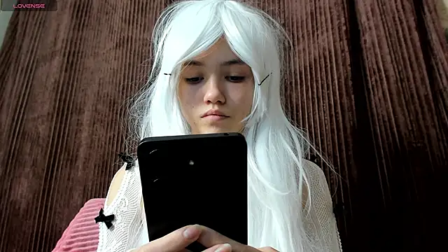 MissKotomissCat online show from 11/30/25, 04:55