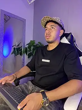 Brand Collins online show from 03/26/26, 12:00