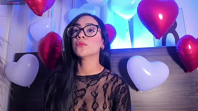 Klohewilliams  online show from 02/12/26, 01:17