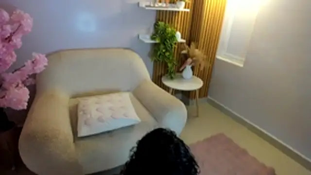 Snapshot of sarah_sluty chatting on 03/04/26, 01:06 sarah sluty online show from 03/04/26, 01:06