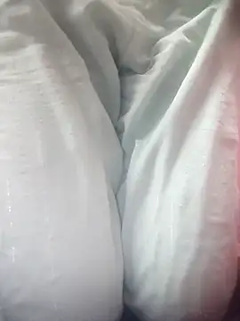 Juliekhan 98 online show from 01/07/26, 05:48