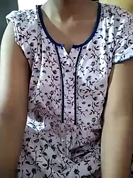 RASHMI SHARMA9 online show from 05/14/26, 05:53