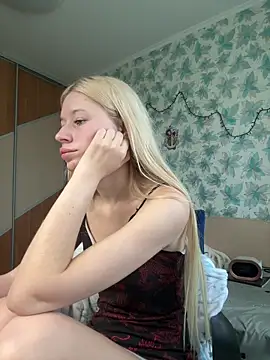 Barbie Blondie online show from 03/24/26, 08:30