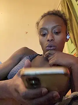    Hannah    online show from 12/01/25, 12:59