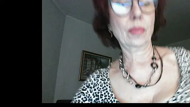 Kelly Flurr online show from 12/05/25, 08:45