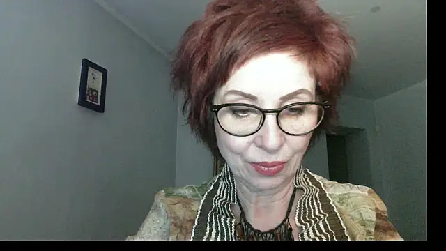 Kelly Flurr online show from 12/17/25, 09:15