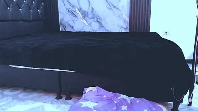 Snapshot of NoaLeon21 chatting on 02/28/26, 06:53 NoaLeon21 online show from 02/28/26, 06:53