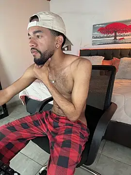 Andressbigcock   online show from 11/28/25, 01:58