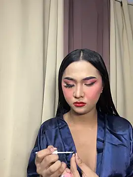 Diannellove online show from 04/27/26, 05:00