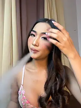 Diannellove online show from 06/05/26, 04:35
