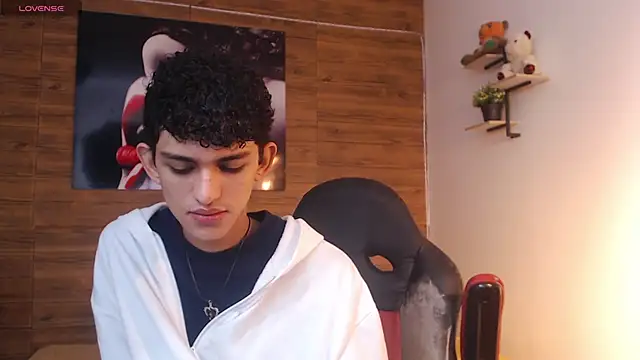 Michaelkoiv online show from 01/18/26, 12:31