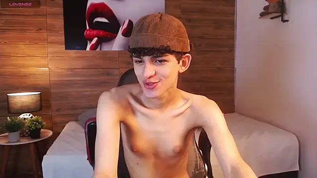 Michaelkoiv online show from 04/04/26, 12:35