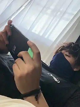 taehyun10 online show from 12/02/25, 08:26