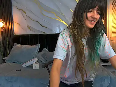 Dark Dominika online show from 04/17/26, 01:03