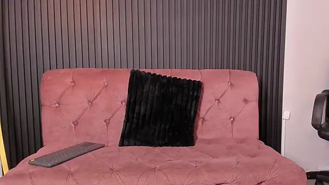 KarolWest  online show from 01/13/26, 11:59