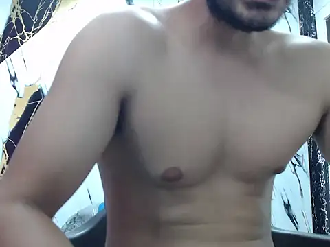 Snapshot of simonm667 chatting on 06/11/26, 10:30 simonm667 online show from 06/11/26, 10:30