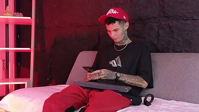 Paulo 527 online show from 02/03/26, 08:58