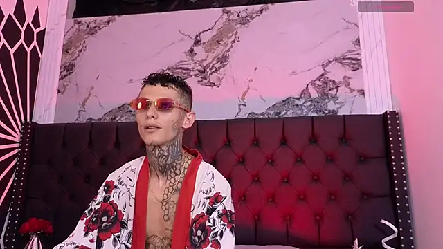 Paulo 527 online show from 04/06/26, 04:46