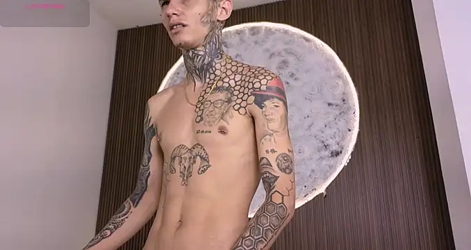 Paulo 527 online show from 04/12/26, 03:55