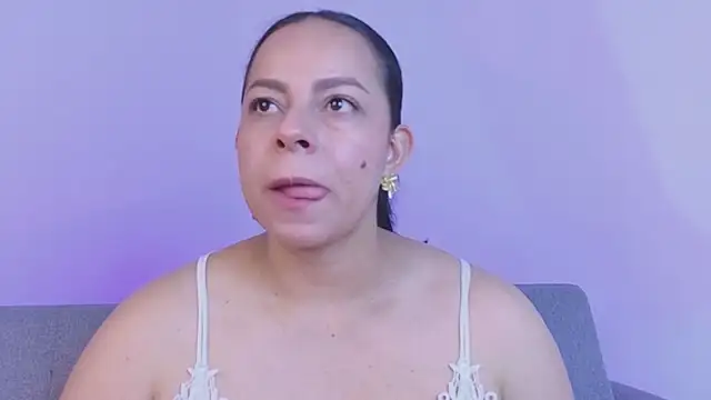 jimena chic1 online show from 07/20/26, 06:10