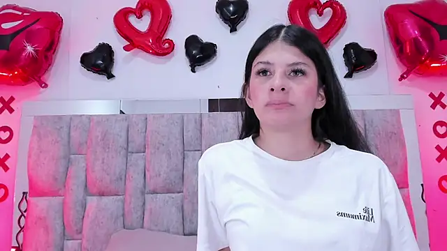 ZafiraNavarro online show from 02/16/26, 06:15