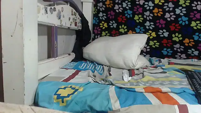 ELIZABET2- online show from 02/03/26, 06:22