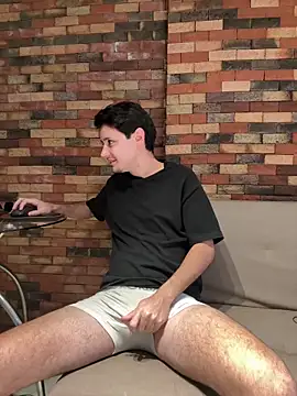 Snapshot of RicoValen chatting on 03/03/26, 11:10 RicoValen online show from 03/03/26, 11:10