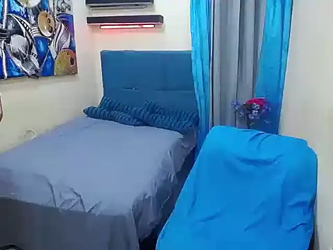 Snapshot of twinks_fuck chatting on 11/27/25, 07:16 twinks fuck online show from 11/27/25, 07:16