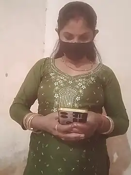 Pooja bhabhi00 online show from 12/05/25, 06:33