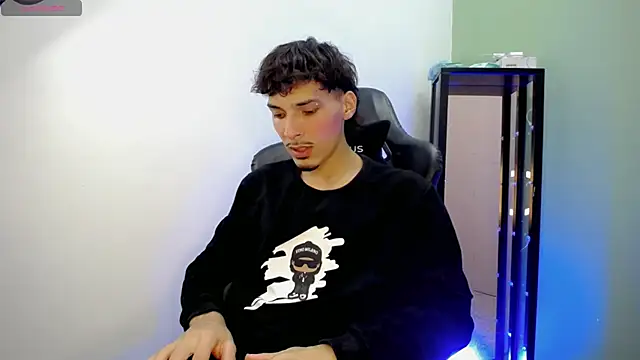 Yankeee  online show from 11/30/25, 05:00