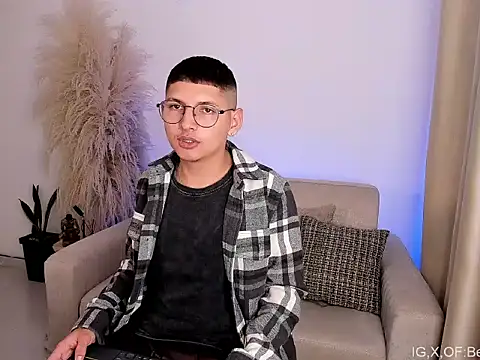 Juan belmont online show from 04/17/26, 01:41