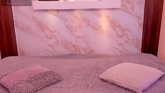 Dakota ferreti  online show from 03/12/26, 08:15