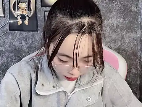 Aria5999 online show from 11/30/25, 06:50