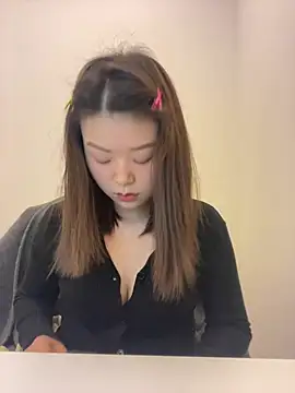 Snapshot of DMG-41 chatting on 04/11/26, 06:40 DMG-41 online show from 04/11/26, 06:40