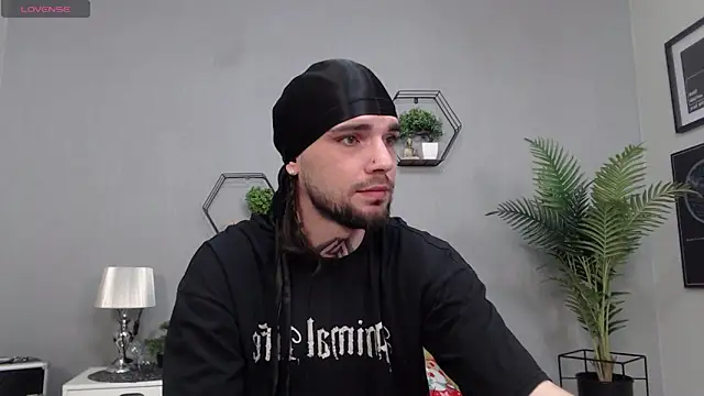 Snapshot of KaneHunter chatting on 04/18/26, 06:34 KaneHunter online show from 04/18/26, 06:34