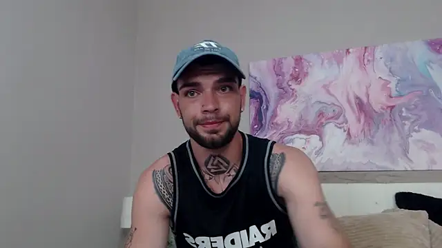 Snapshot of KaneHunter chatting on 06/18/26, 11:53 KaneHunter online show from 06/18/26, 11:53