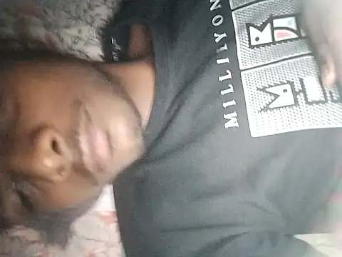 male hub online show from 11/28/25, 05:26