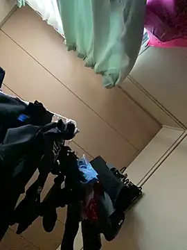 takashiT0903 online show from 12/19/25, 03:13