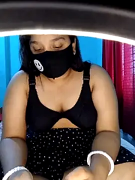 priya2098 online show from 03/10/26, 06:51