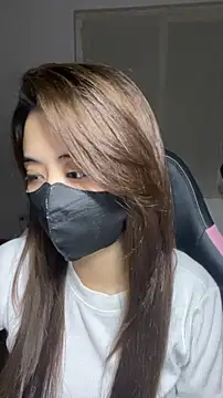 Snapshot of Lunamoon68 chatting on 04/07/26, 07:03 Lunamoon68 online show from 04/07/26, 07:03