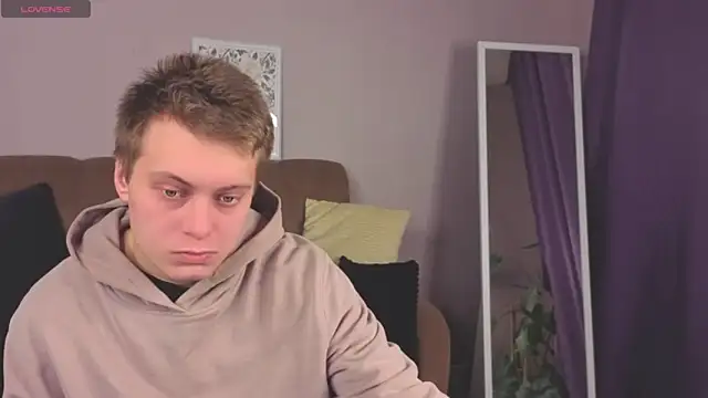 ZheRealKrugi online show from 12/14/25, 11:26